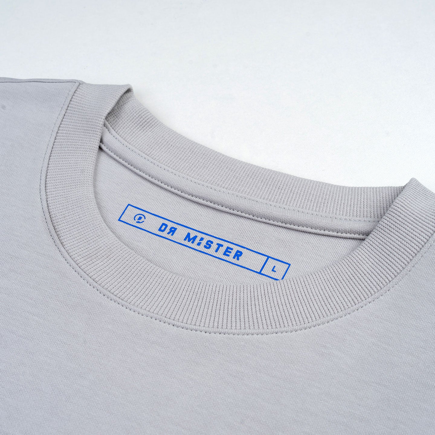 Bones Broad Tee - Light Grey