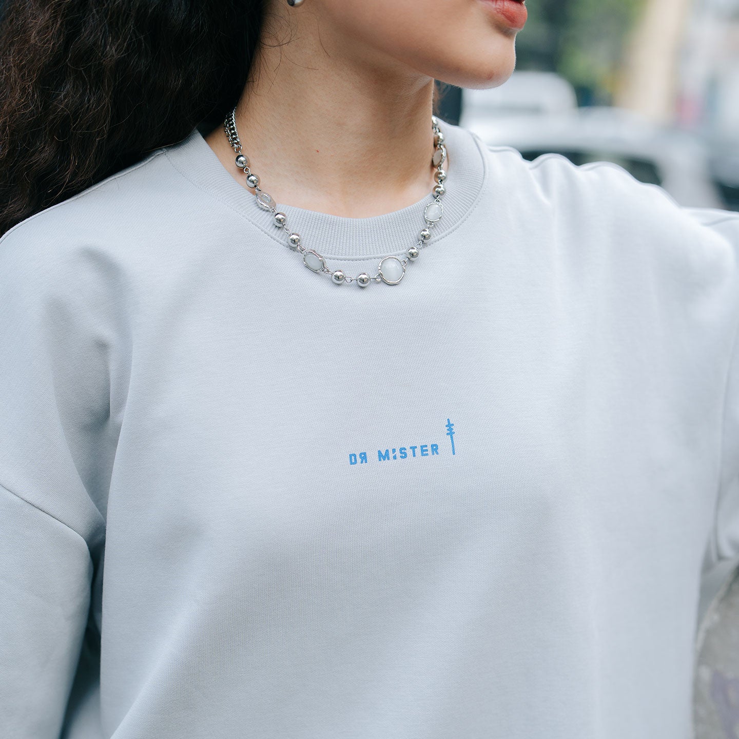Bones Broad Tee - Light Grey