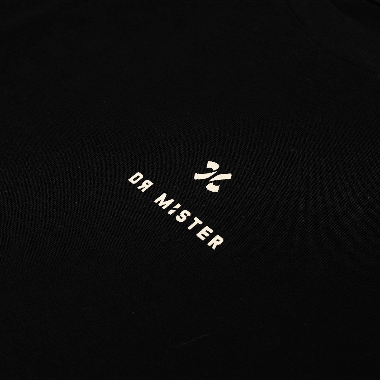 The Core Broad Tee (Present) – Black