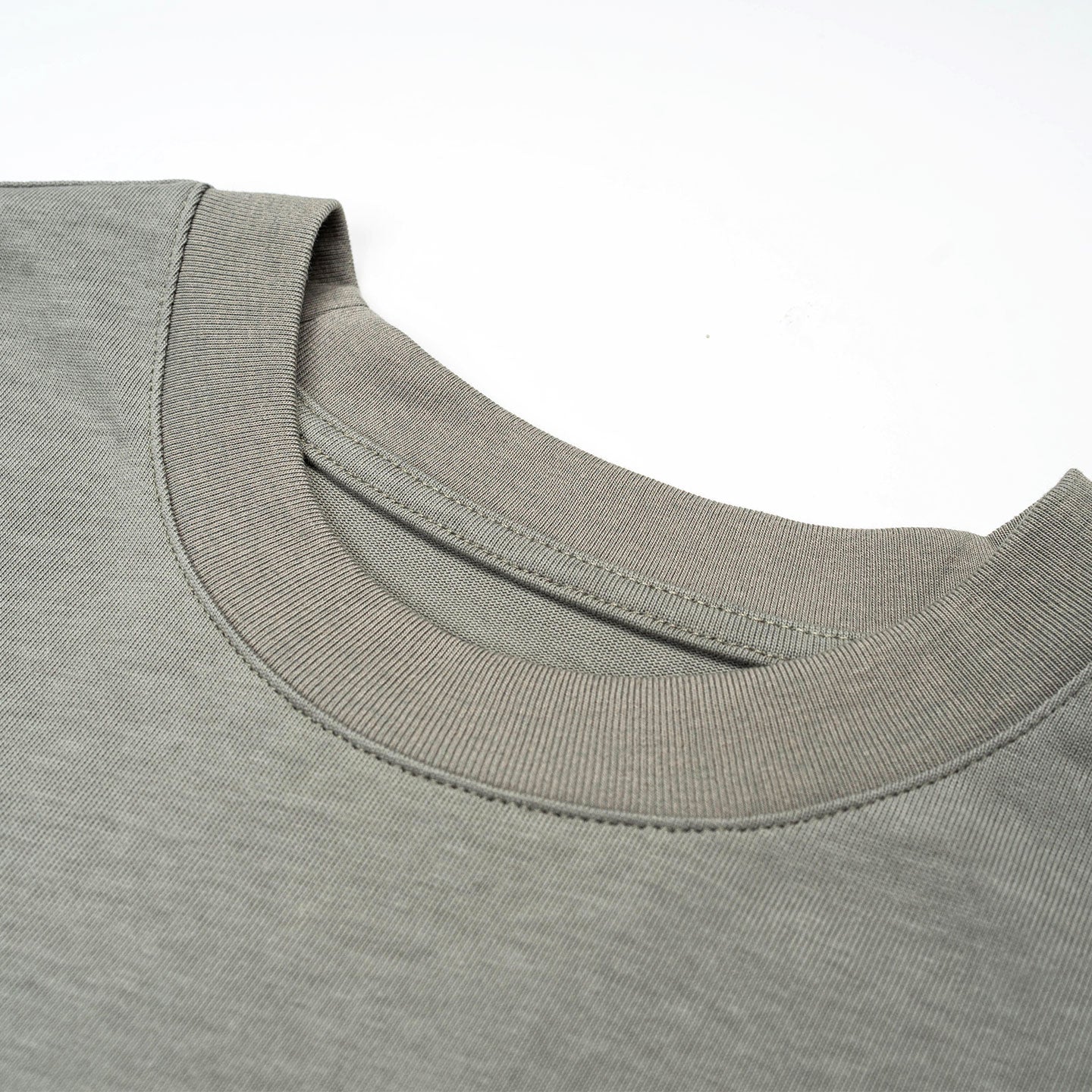 Children See Magic Broad Tee - Cool Grey