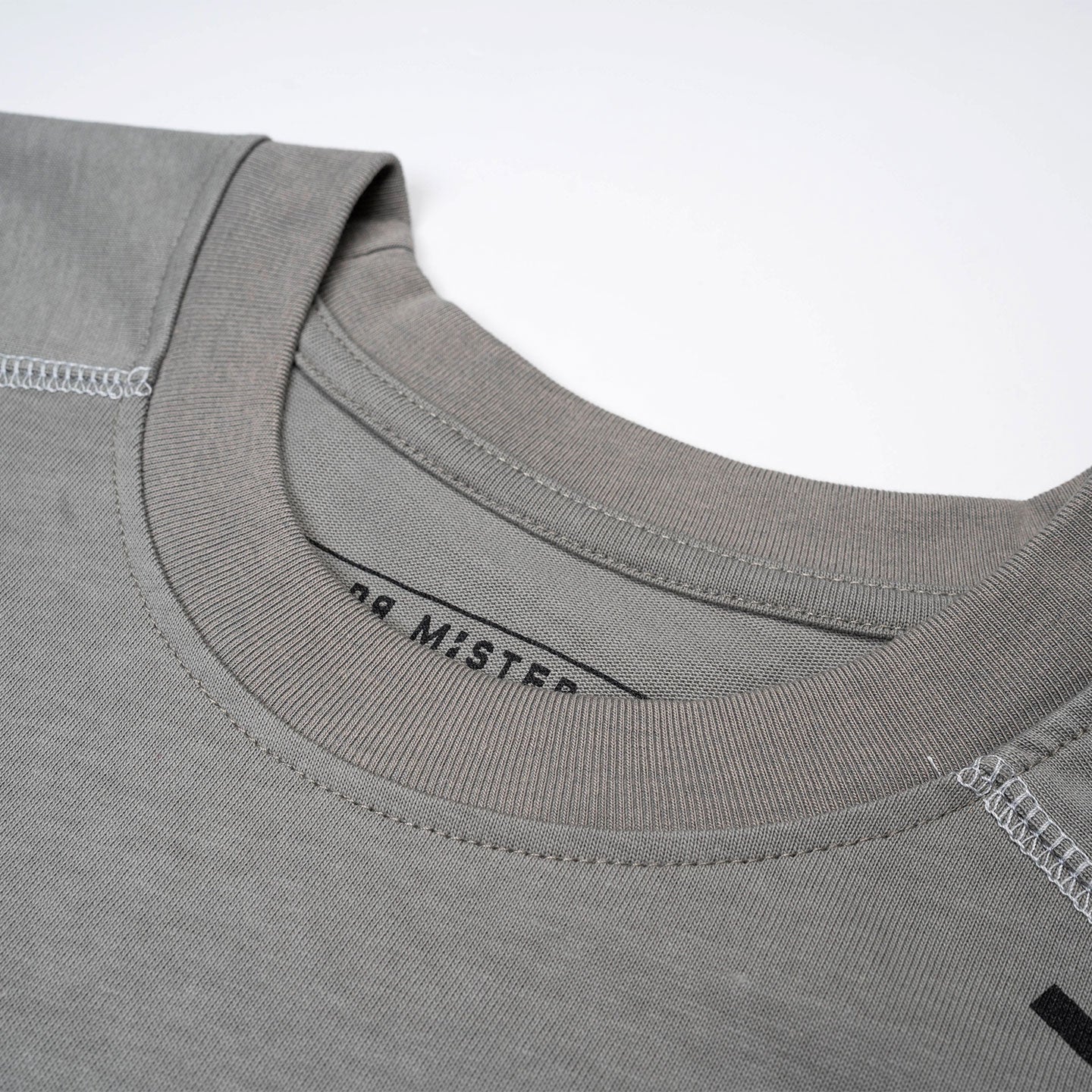 Futur Panelled Tee – Cool Grey