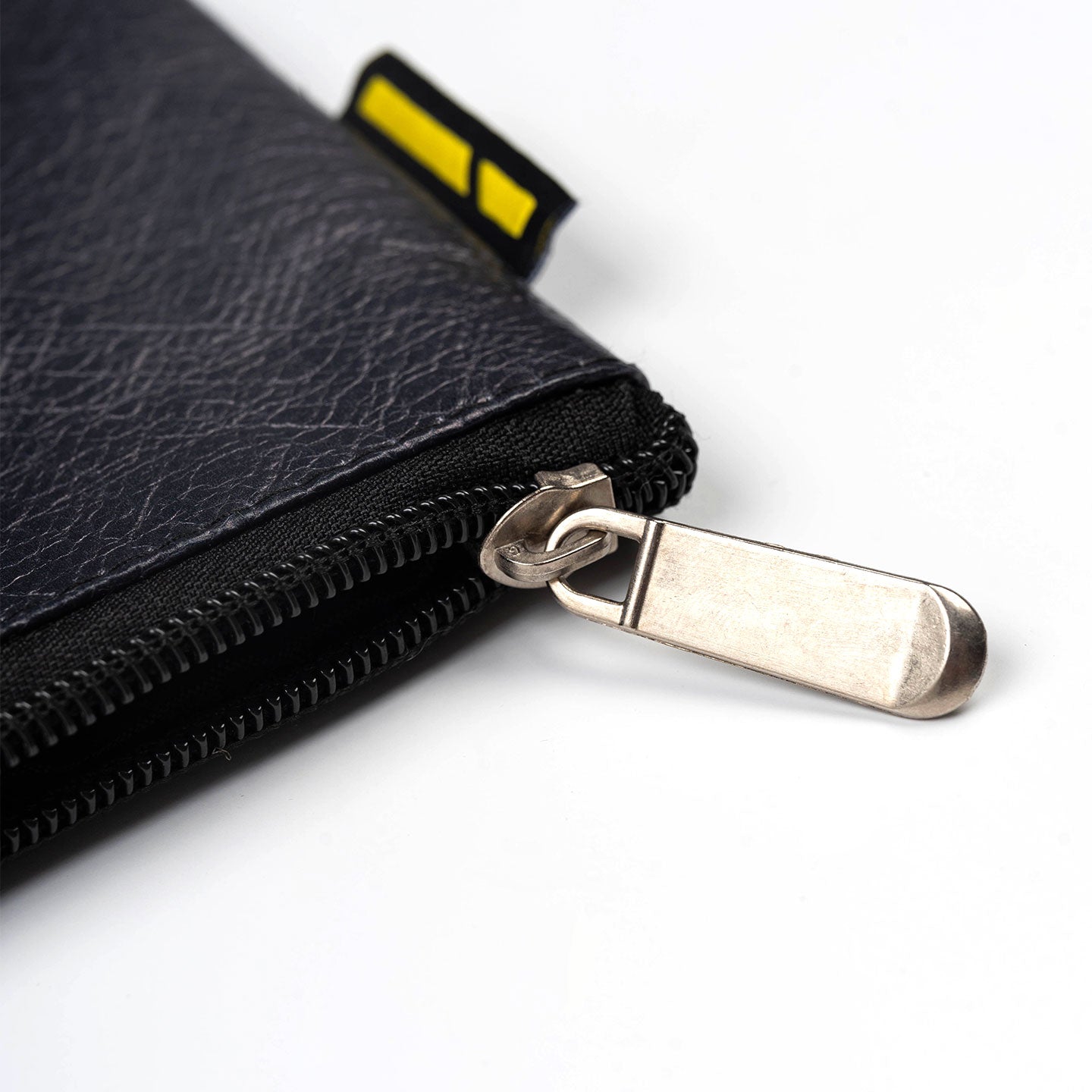 HDHF Tyvek Card Pouch - Black