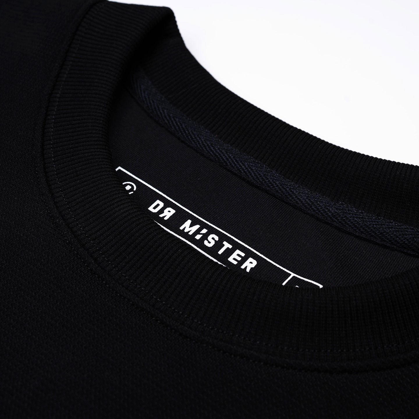 Genesis Grained Tee - Black