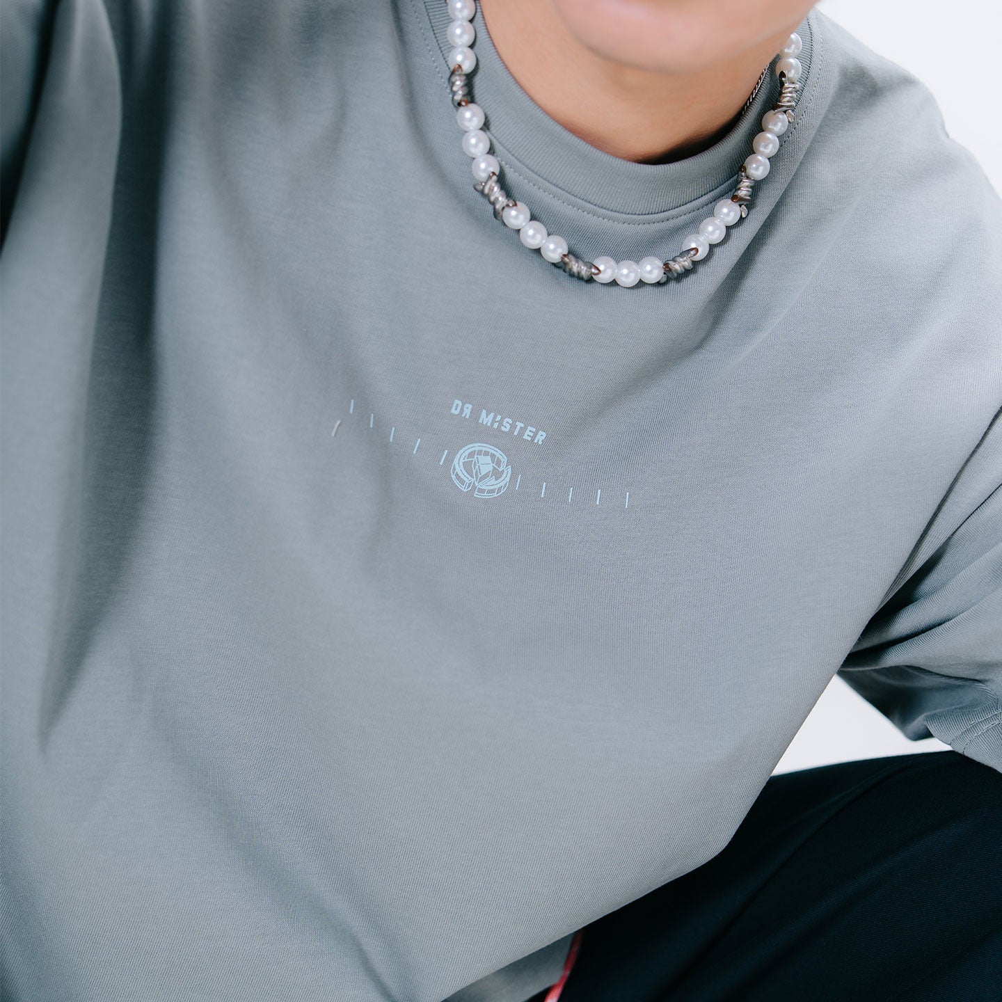 Perpetual Campus Broad Tee - Light Grey