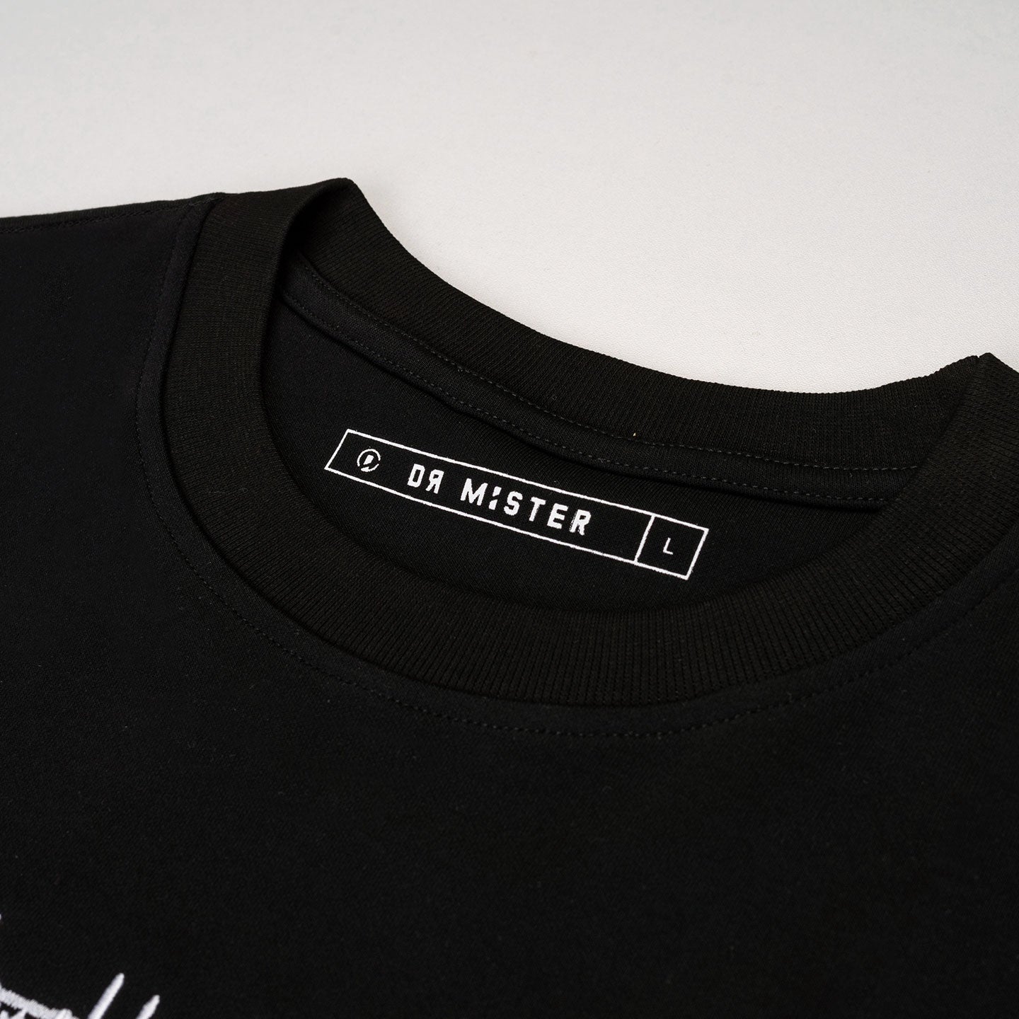 Signature Motif Broad Tee - Black