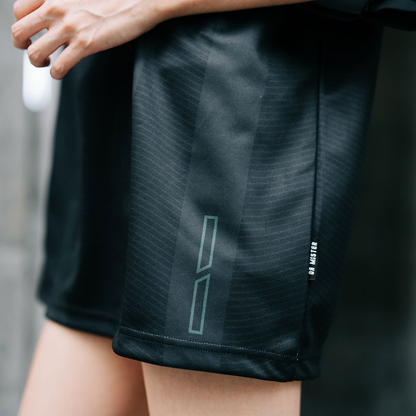 Alien Home Oversized Jersey - Black