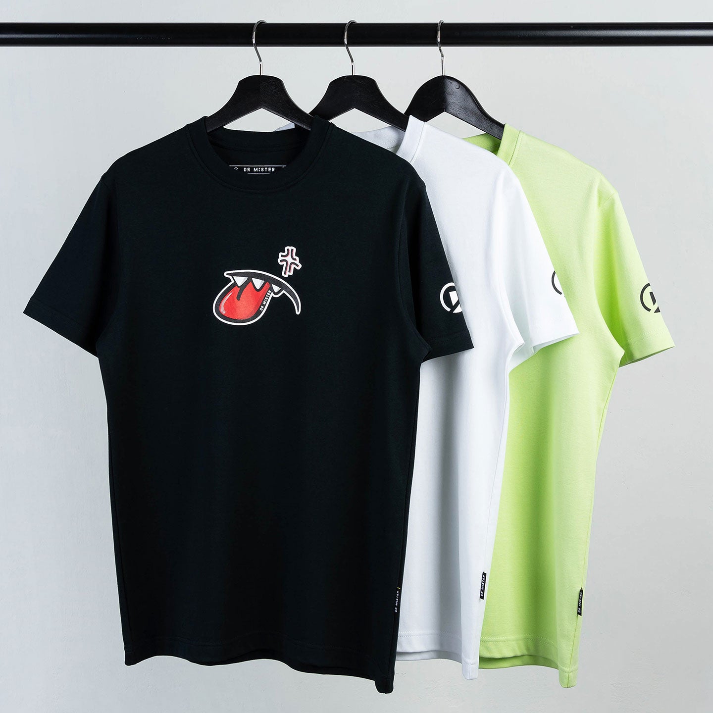 Rolling Tongue Tee - Black