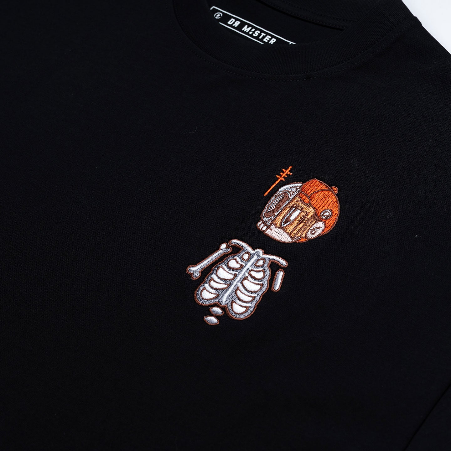 NM Rust Tee - Black