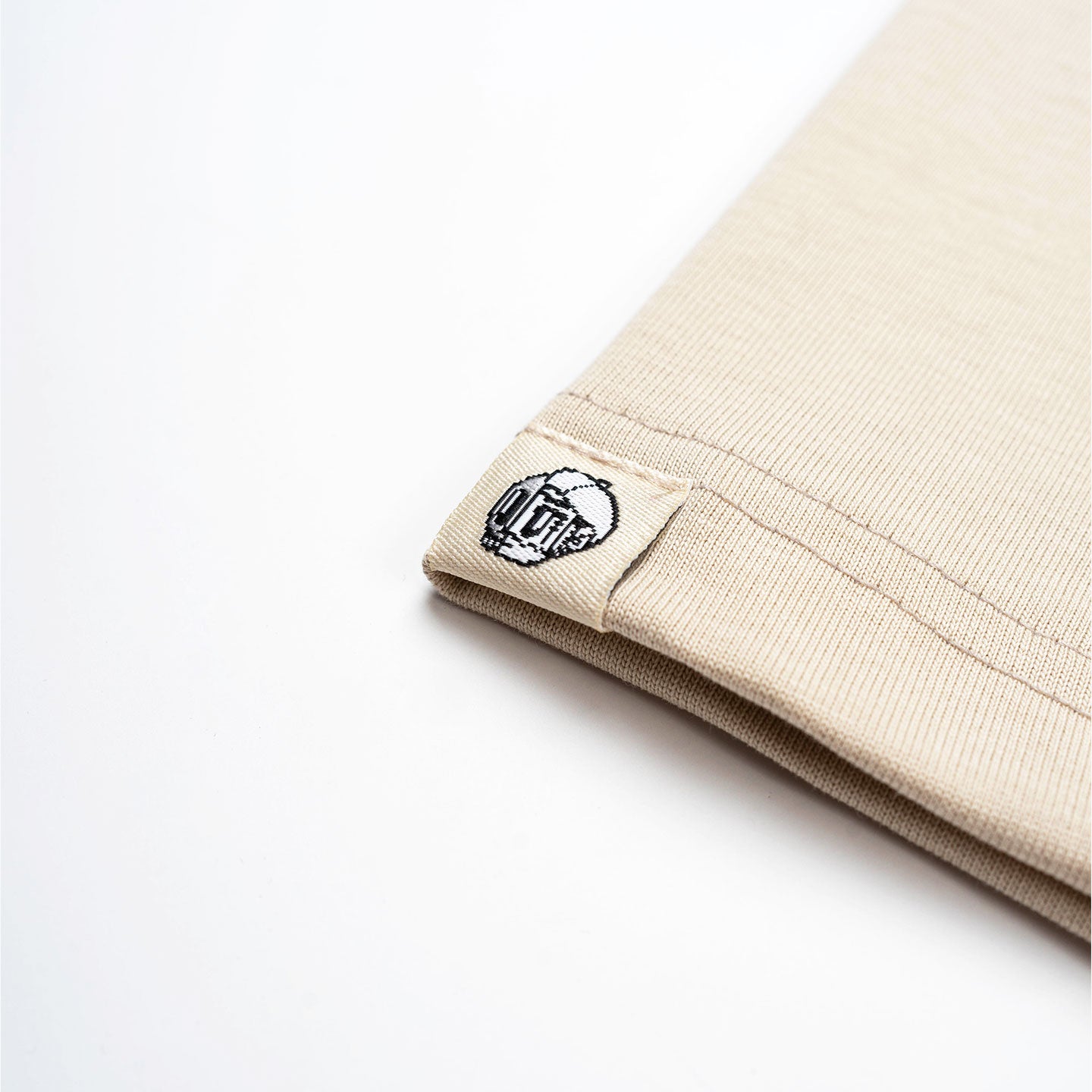 Stay In Motion Broad Tee (Future) – Beige