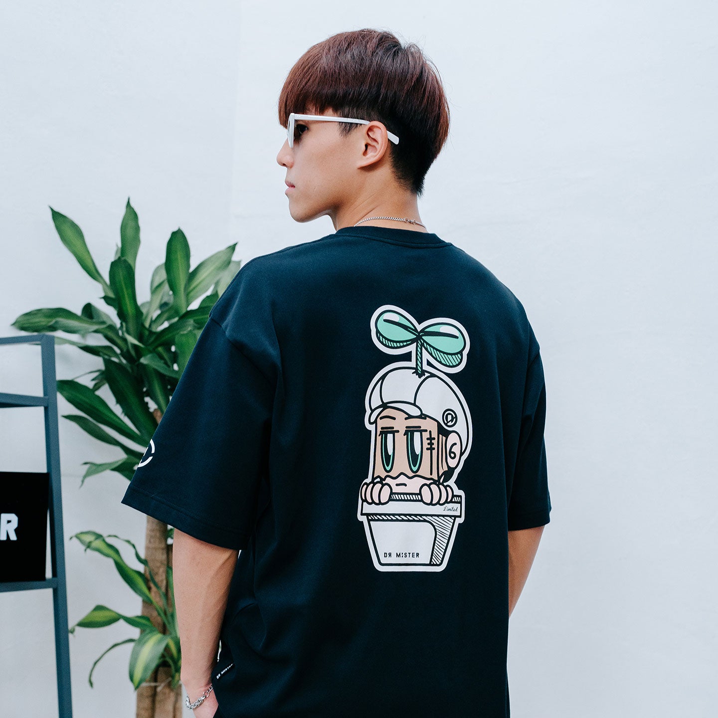 Sprout Oversized Tee - Black (Limited)