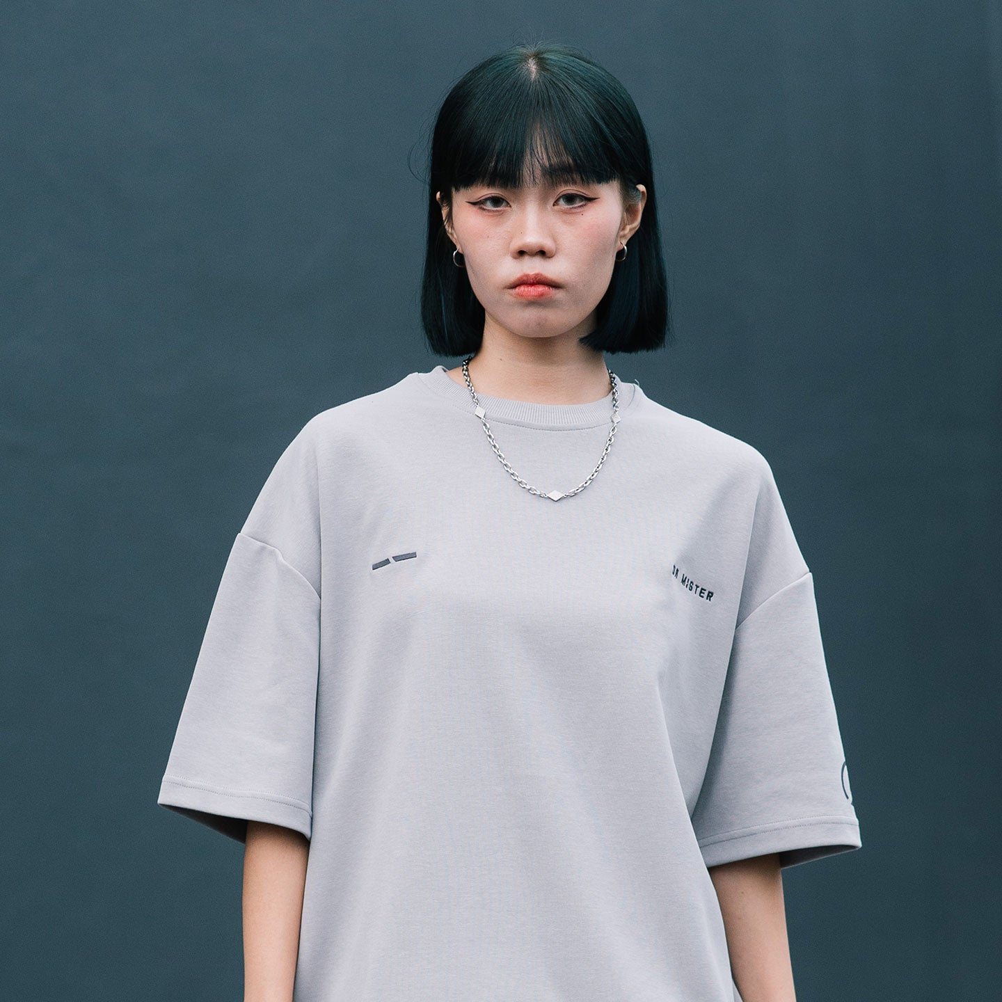 Vertical Signature Broad Tee - Ash Grey