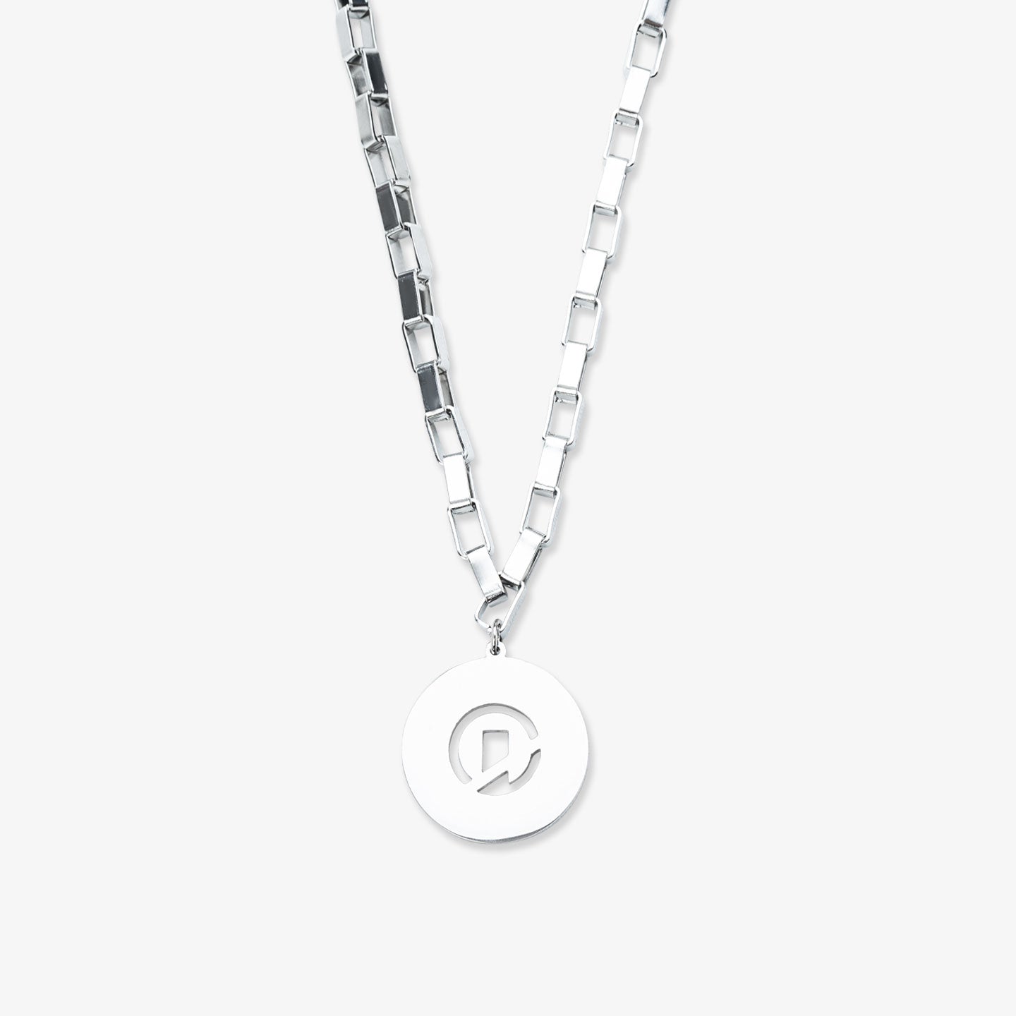 Colossal B-Chain Pendant Necklace - Silver