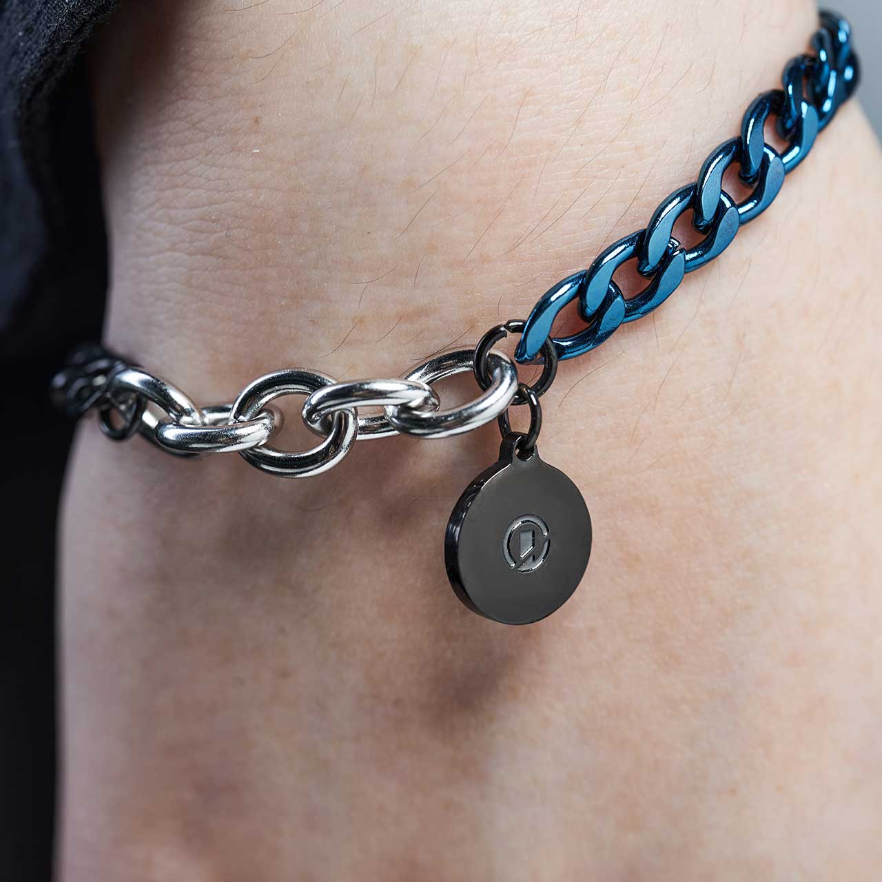 Duo-Tint Chain Bracelet Special Edition - Black/Blue